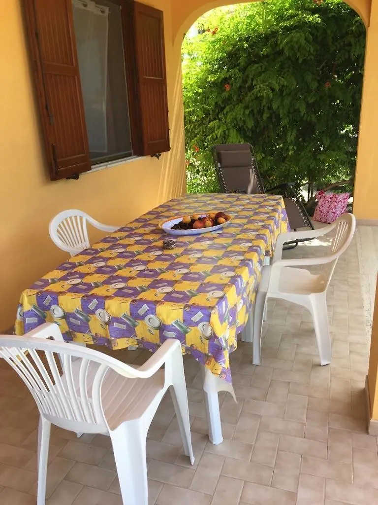 Residence le Coccinelle Campofelice Di Roccella 0*,  Italia
