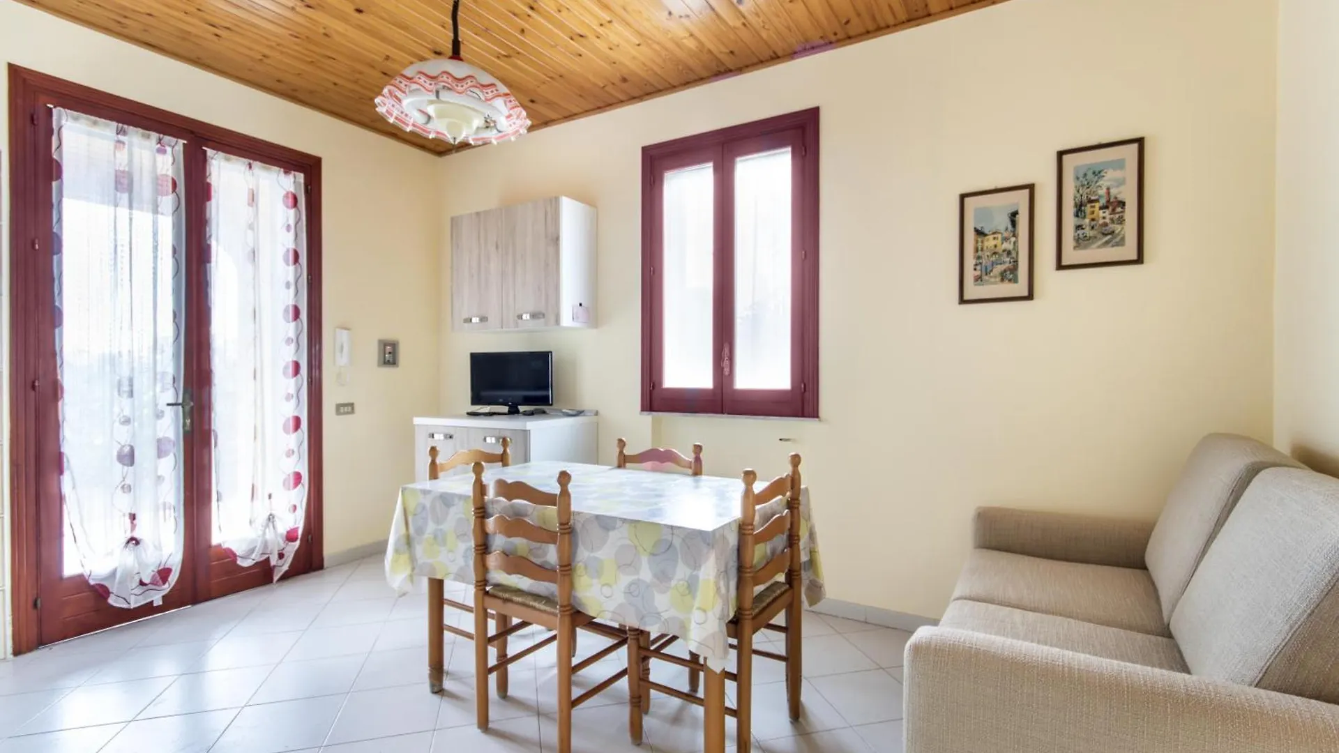 Residence le Coccinelle Campofelice Di Roccella Casa vacanze
