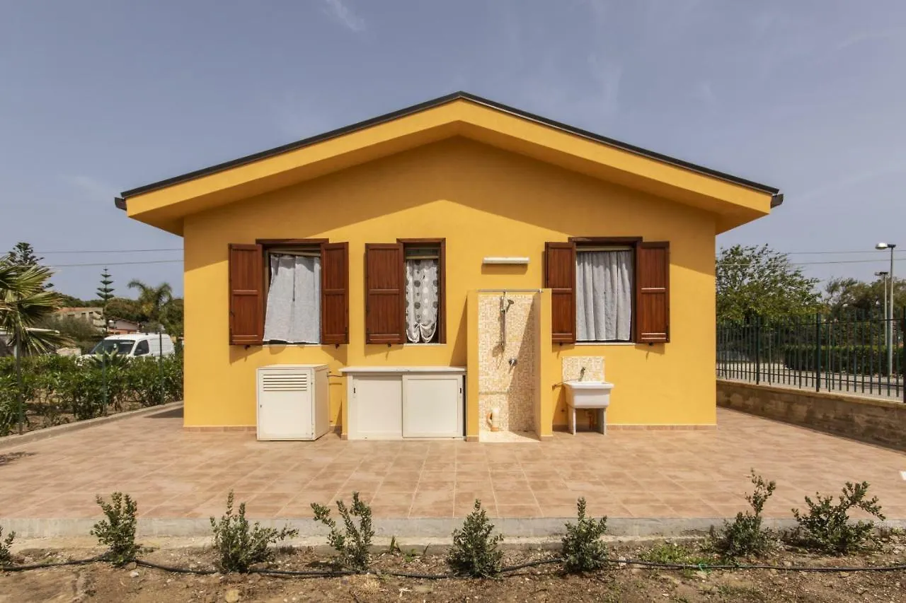 Residence Le Coccinelle Vicino A Cefalu Campofelice Di Roccella 0*,